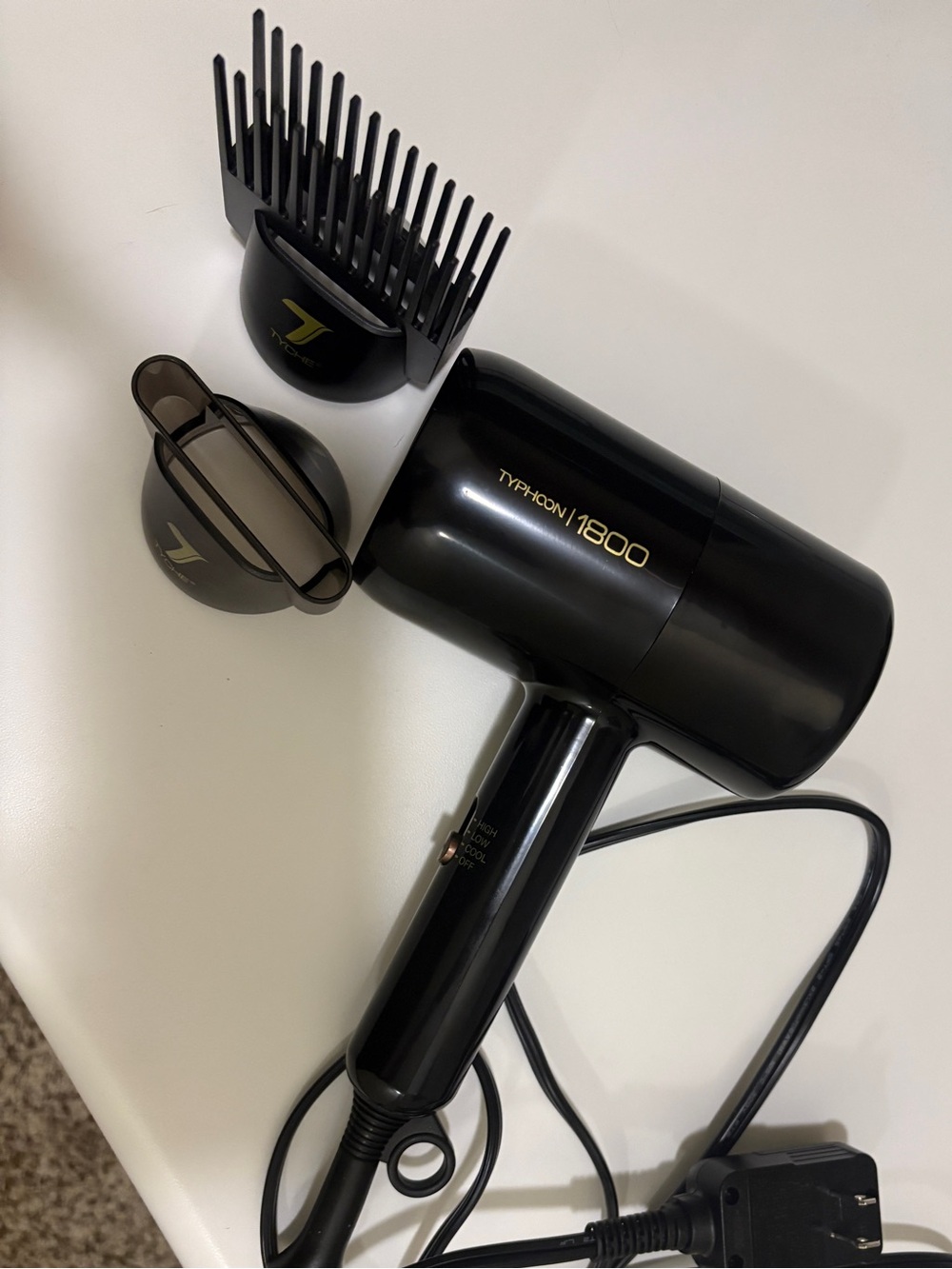 Black Tyche Hair Dryer with Styling Attachments